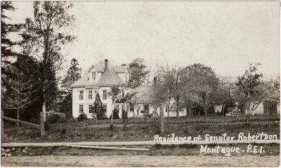 , Residence of Senator Robertson Montague, P.E.I. (2540), PEI Postcards